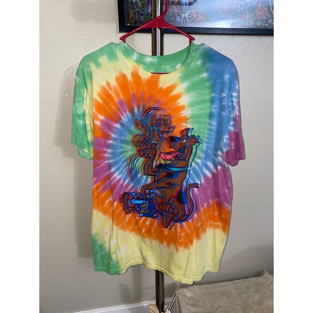 Trippy Scooby Doo Tee